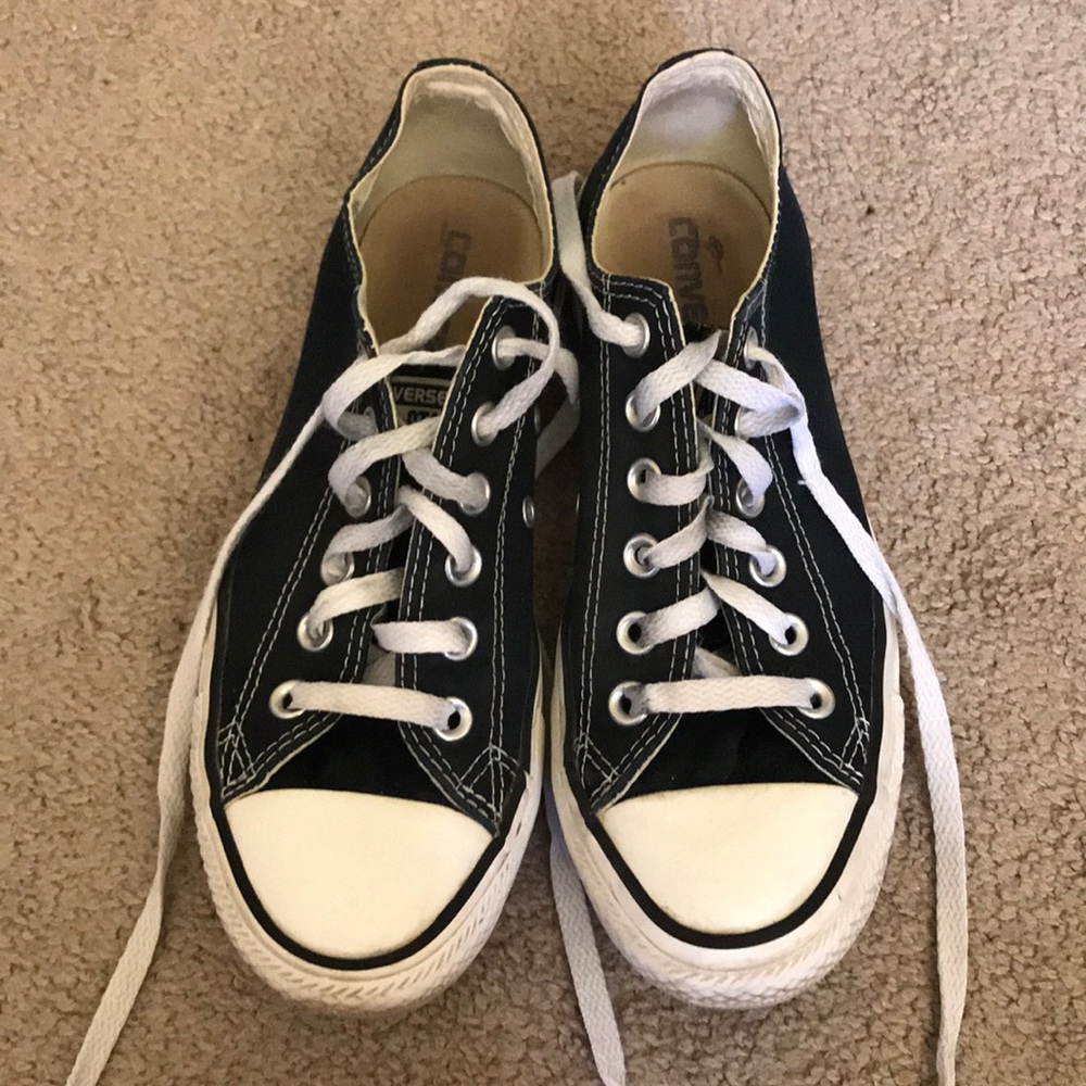 Black converse